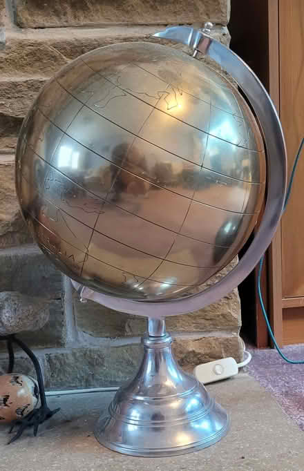 Photo of free Globe (Harlow CM18) #1