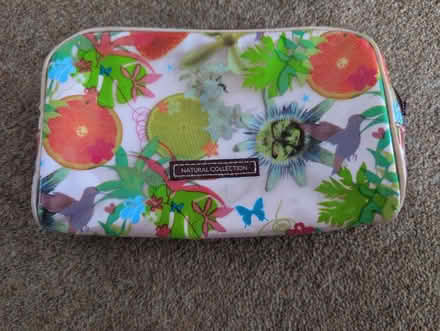 Photo of free Toiletries bag (Eastcote HA5) #1