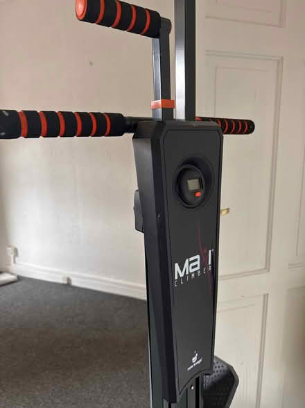 Photo of free Climber (North City NR3) #2