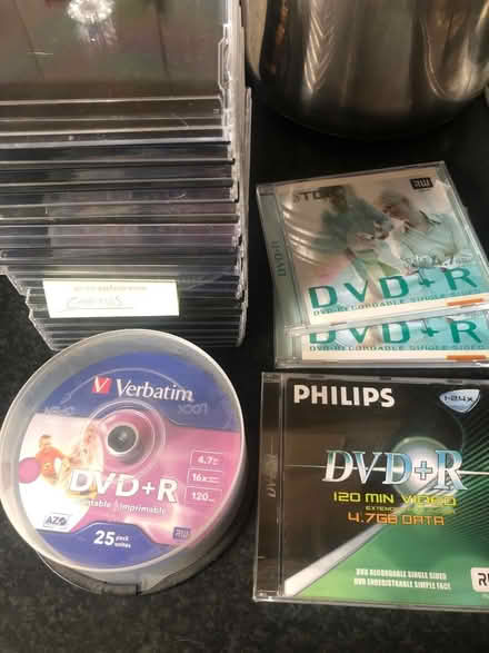 Photo of free Recordable DVDs (HP3 Bennetts End) #1