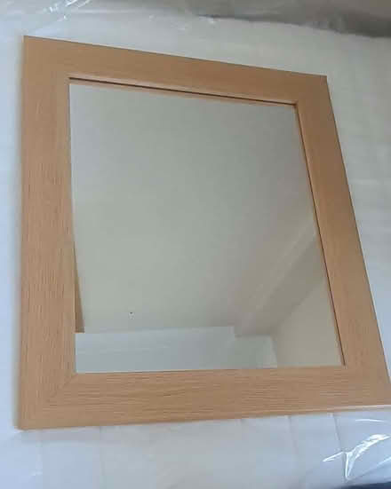 Photo of free Small wall mirror (Prince of Wales Steps TQ1) #1