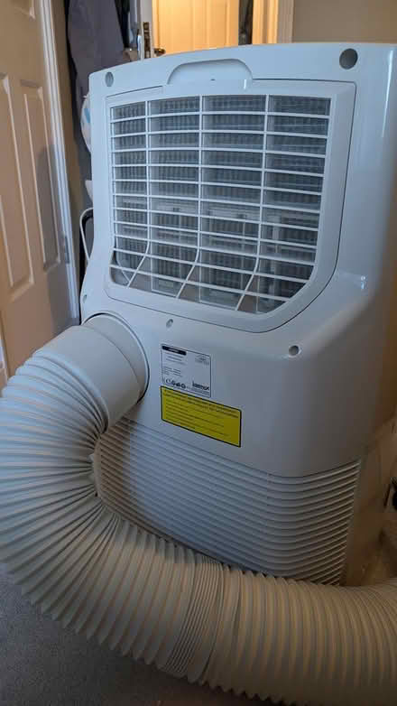 Photo of free Igenix IG9900 9000 BTU 900 W (SM2) #3