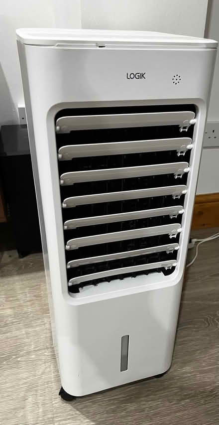 Photo of free Logik fan (UB5) #1