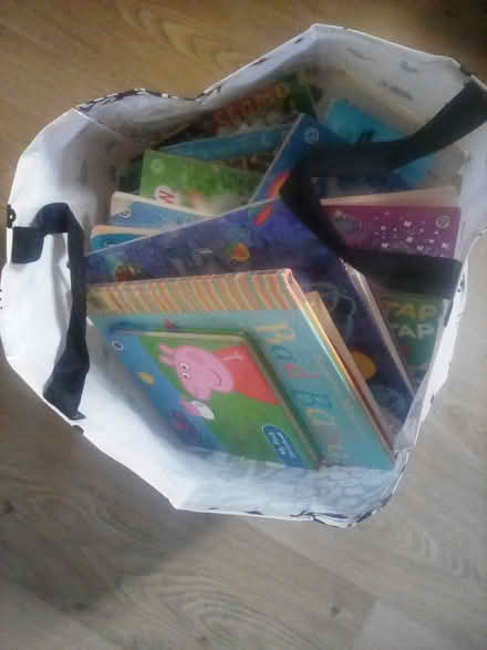 Photo of free Children's books (Petersfield hampshire) #1