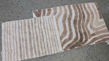 Photo of free Bath rug set (Cupertino/West San Jose) #1