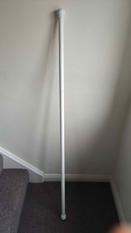 Photo of free White curtain pole (Barwick-in-Elmet LS15) #1