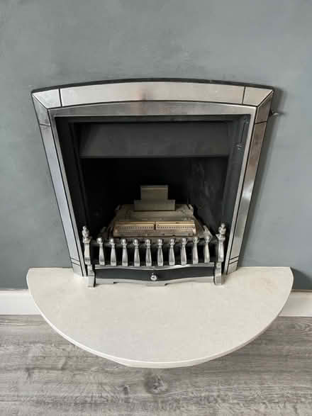Photo of free Valor BR627 Gas fireplace (AL10) #1