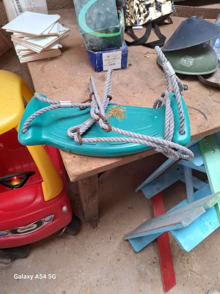 Photo of free TP Swing seat (Hyde GL6) #1