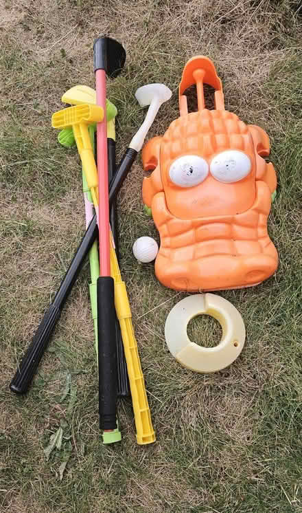 Photo of free Preschool golf set (Hounslow TW3) #1