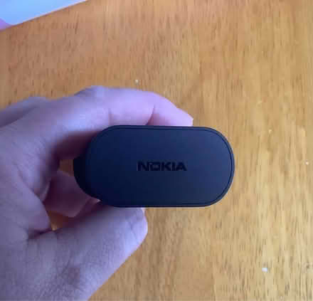 Photo of free USB charging plug (SK7 North Bramhall) #4