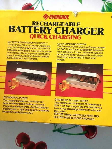 Photo of free battery charger (10 & Gratiot) #2