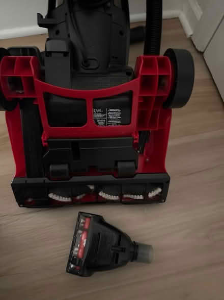 Photo of free Dirt devil breeze turbo vacuum (Castleton) #3