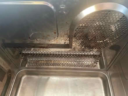 Photo of free Microwave oven (Lexden CO3) #4