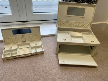 Photo of free Jewellery boxes - strap broken (Worcester Park KT4) #2