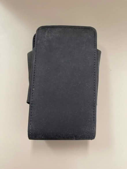 Photo of free iPod holder (Chingford Mount, E4) #1