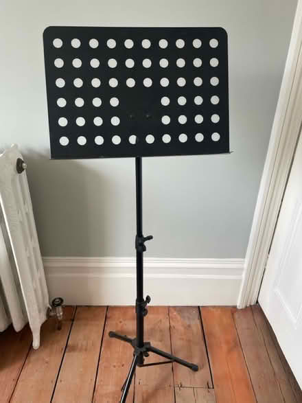 Photo of free Music stand (West dulwich) #1
