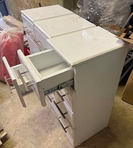 Photo of free Small storage units (Bussage GL6) #3