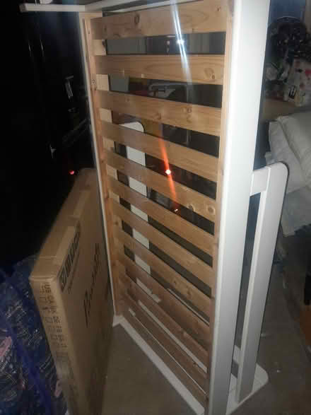 Photo of free Toddler bed ( no mattress) (Haydons road SW19) #2