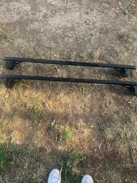Photo of free Thule roof bars (Southend on sea SS1) #1