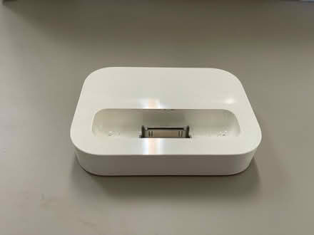 Photo of free Docking station for older iPods (Chingford Mount, E4) #1