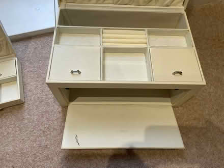 Photo of free Jewellery boxes - strap broken (Worcester Park KT4) #1