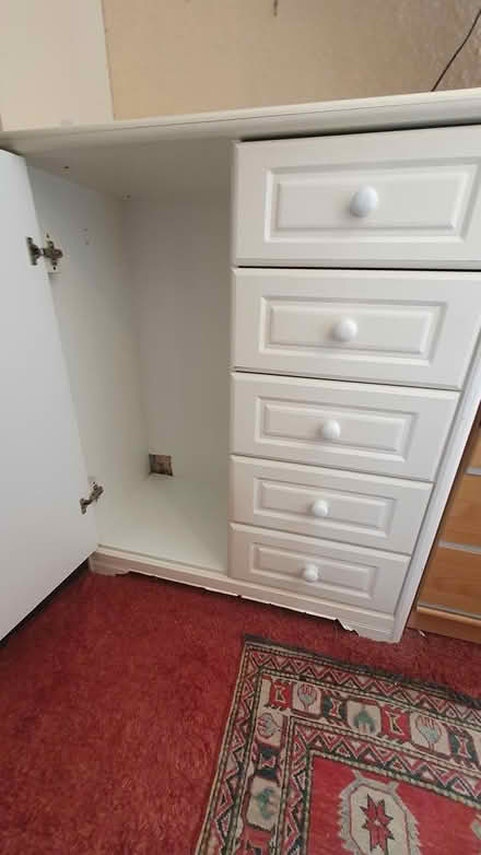 Photo of free Storage unit (Chichester Lavant PO18) #4