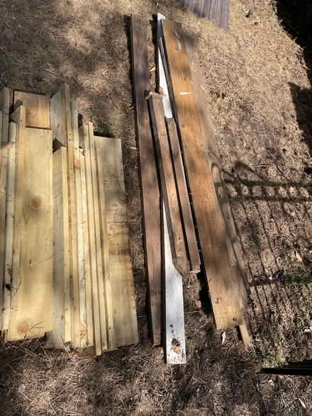 Photo of free Wood and corrugated roofing (Farnham,lower bourne) #4