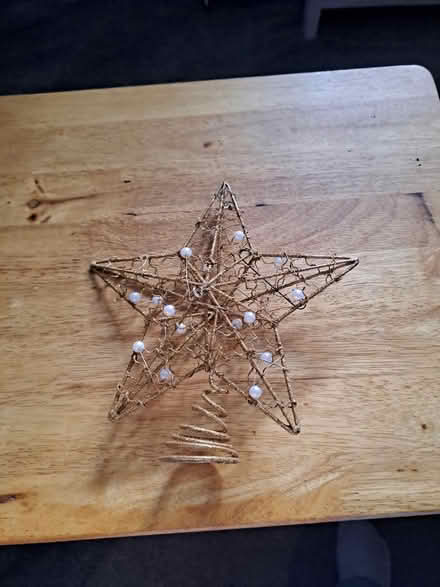 Photo of free Christmas tree star (Croydon) #1