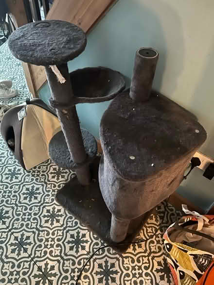 Photo of free Cat tree (B24) #1