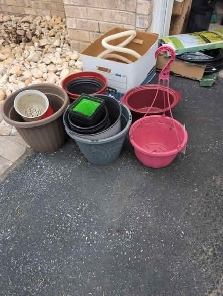 Photo of free Planters/flower pots (Bowie-Mitchellville) #1