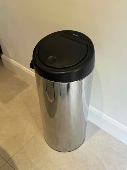 Photo of free Rubbish Bin (Near South Harrow station HA2) #1