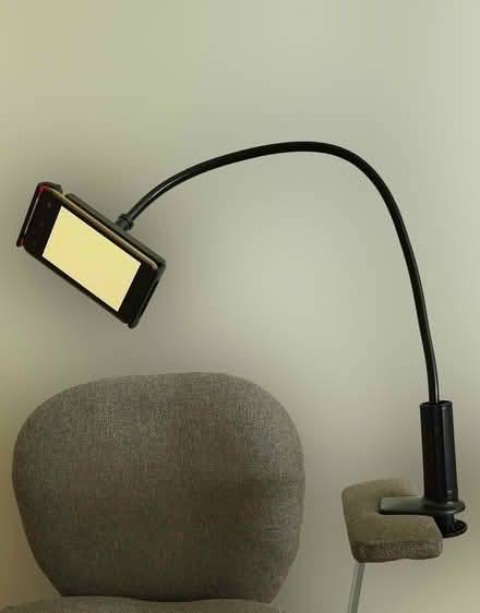 Photo of free cellphone/tablet holder (Carleton Place) #1