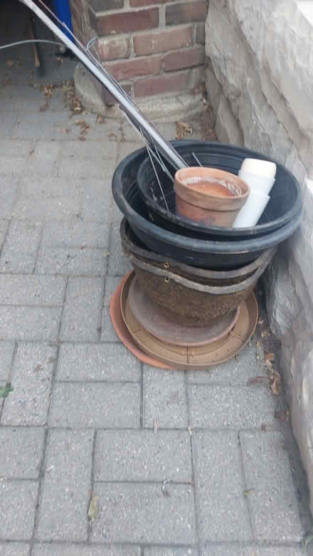Photo of free Assorted plant pots and saucers (Beaches, Toronto) #1