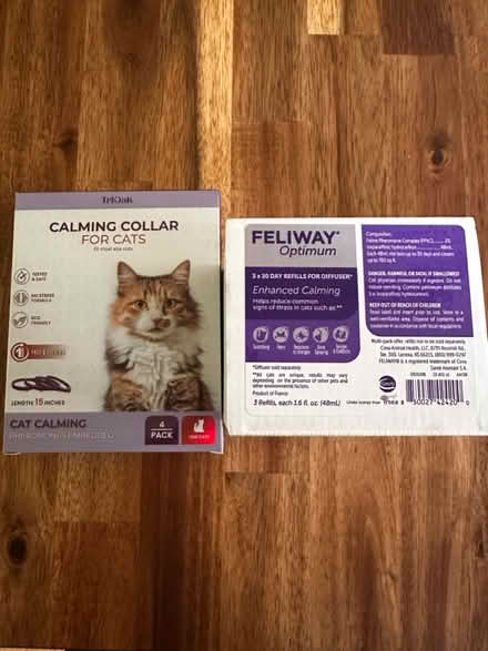 Photo of free Cat calming collars/plug in refills (Toms River) #1