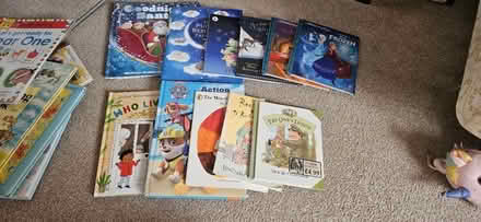 Photo of free Bunch of kids books (Steventon OX13) #1