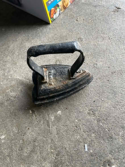 Photo of free Old fashioned iron (Waltham Abbey EN9) #1