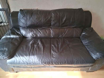 Photo of free 3 an 2 seater black leather sofa good condition (Bulwell NG6) #1