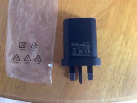 Photo of free USB charging plug (SK7 North Bramhall) #2