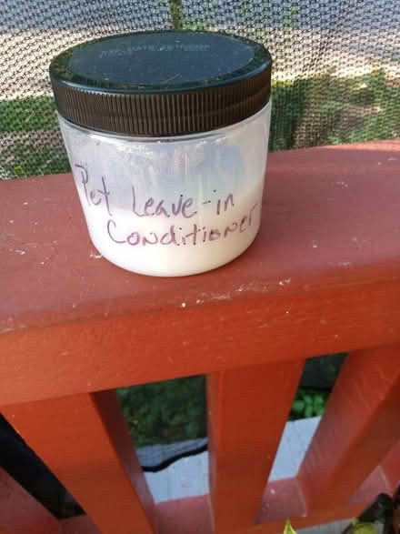 Photo of free Pet leave-in conditioner (Mt Rainier MD) #1