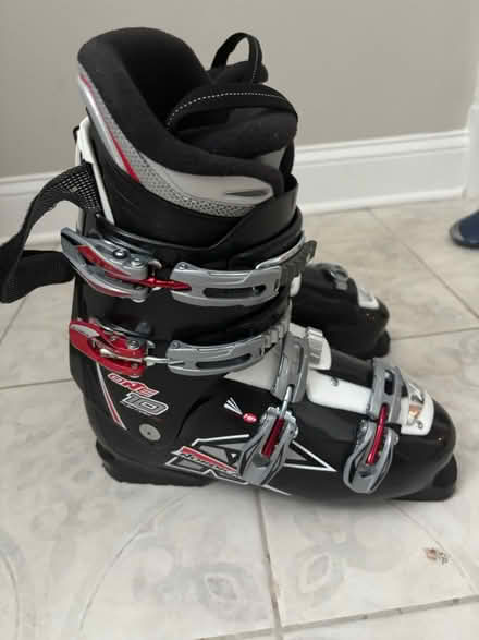 Photo of free Two pairs of ski boots (Mclean, VA) #4