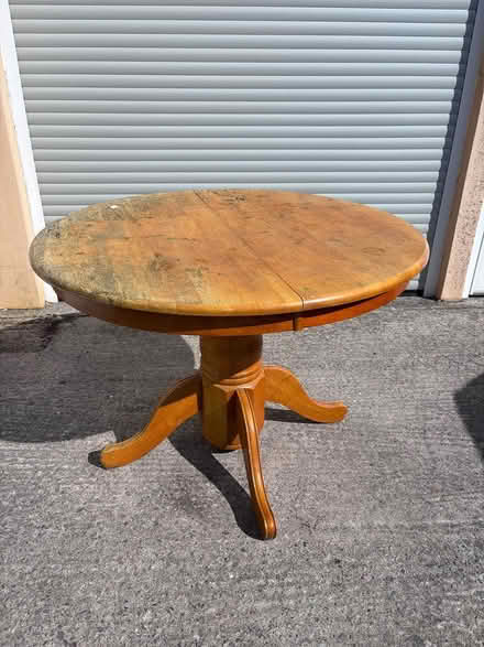 Photo of free Extending table and chairs (Hatt) #1