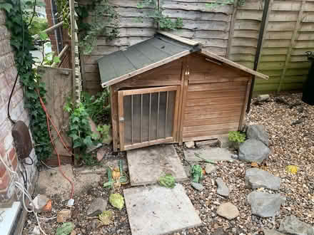 Photo of free Animal pen/kennel (Chesham HP5) #1