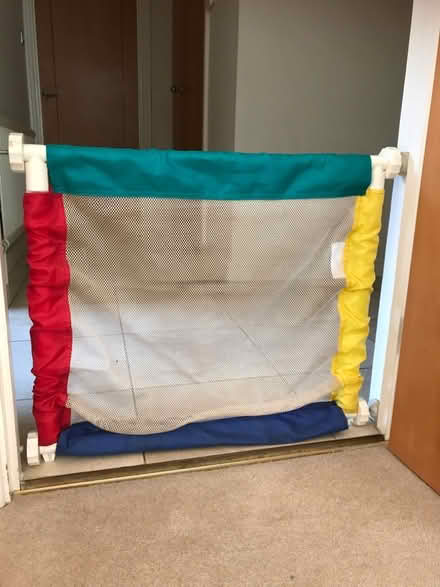 Photo of free Travel stair-gate (Cheapside SL5) #1