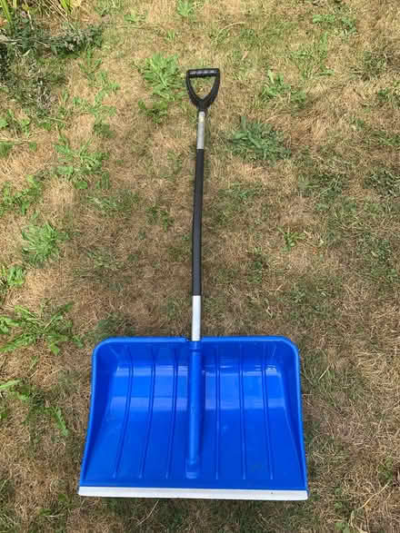 Photo of free Snow shovel (Northwood HA6) #1