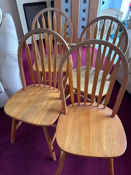 Photo of free Extending table and chairs (Hatt) #2