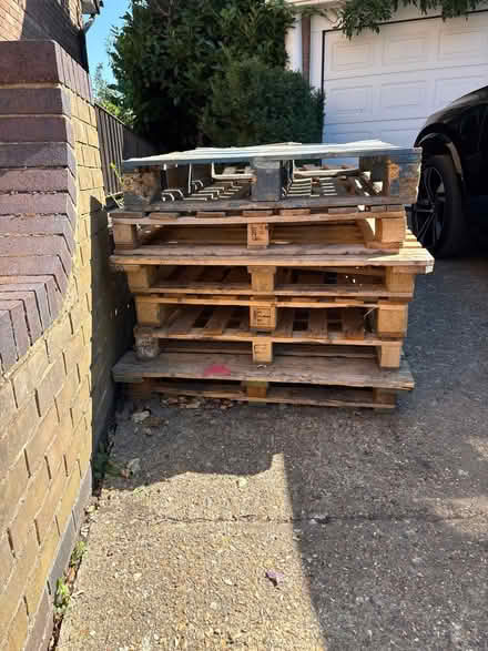 Photo of free Wooden pallets (Wimbledon Village) #1