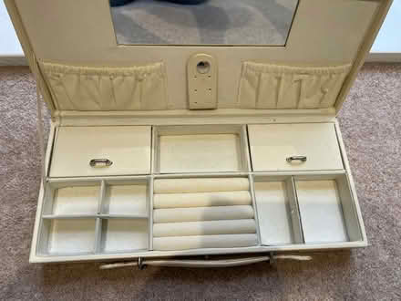 Photo of free Jewellery boxes - strap broken (Worcester Park KT4) #3