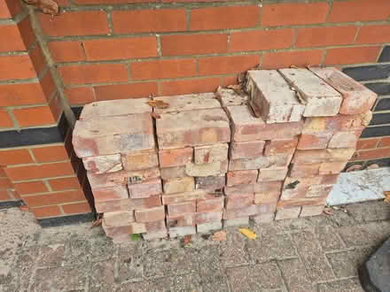 Photo of free Used but clean bricks (TW3 Hounslow Central) #1