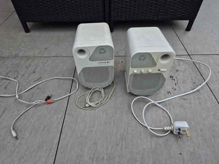 Photo of free Speakers (Tytherington SK10) #2