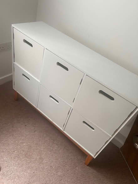 Photo of free White 6 compartment cabinet (WA4 1DL) #2
